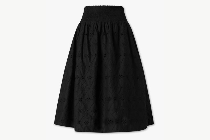 falda-negra-midi-cya