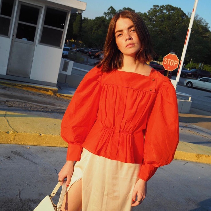 _accidentalinfluencer-blusa-roja-mangas-abullonadas