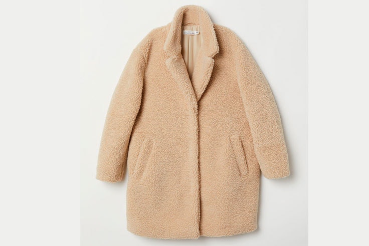 borreguito-beige-abrigo-solapa-hm