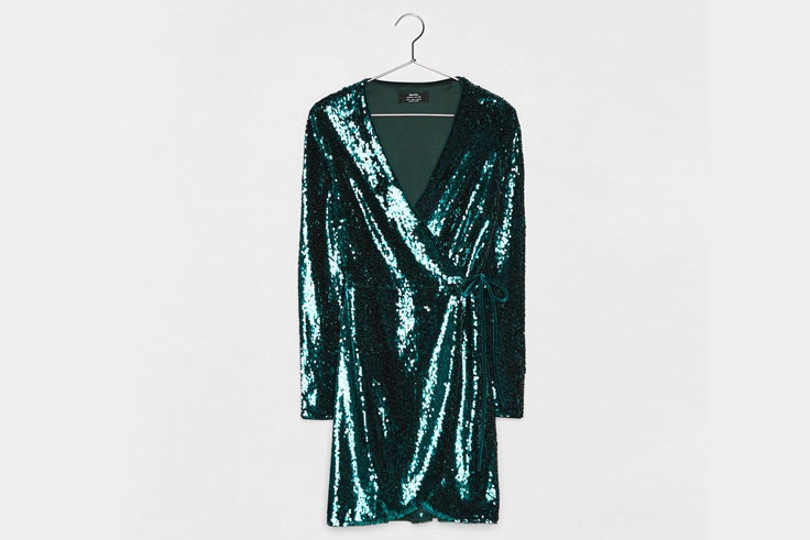 vestidos-para-nochevieja-2018-lentejuelas-verdes-bershka