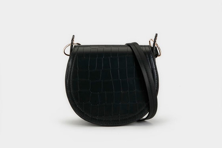 bolso-negro-redondo-parfois