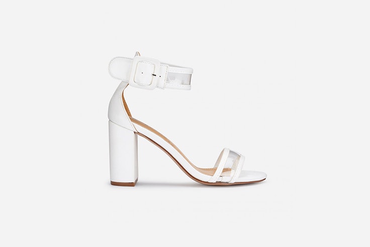 sandalia-tacon-blanco-vinilo-transparente-marypaz