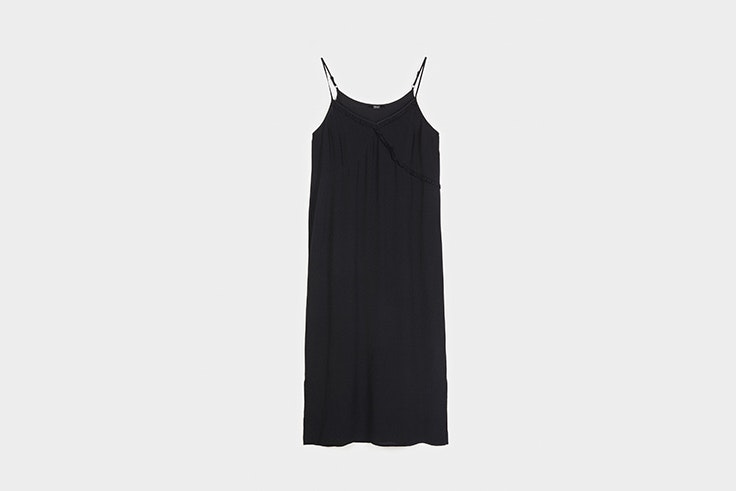 vestido negro tirantes Parfois