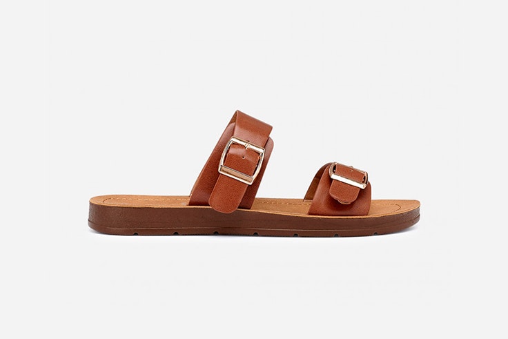 sandalia plana marron marypaz