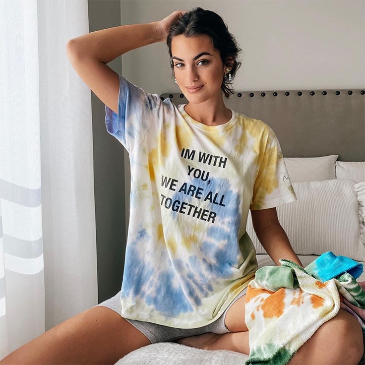 marta lozano planes durante la cuarentena tie dye