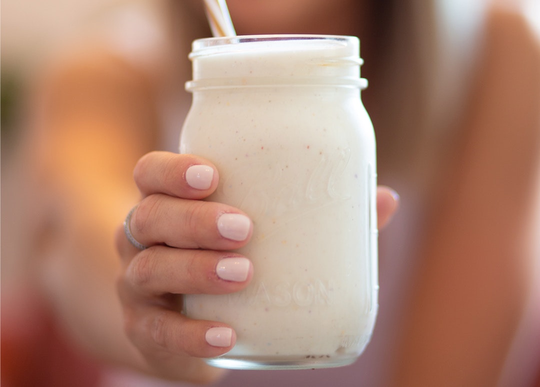 bebida refrescante leche merengada
