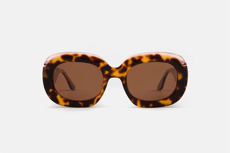 Gafas de sol ovaladas en carey multiopticas