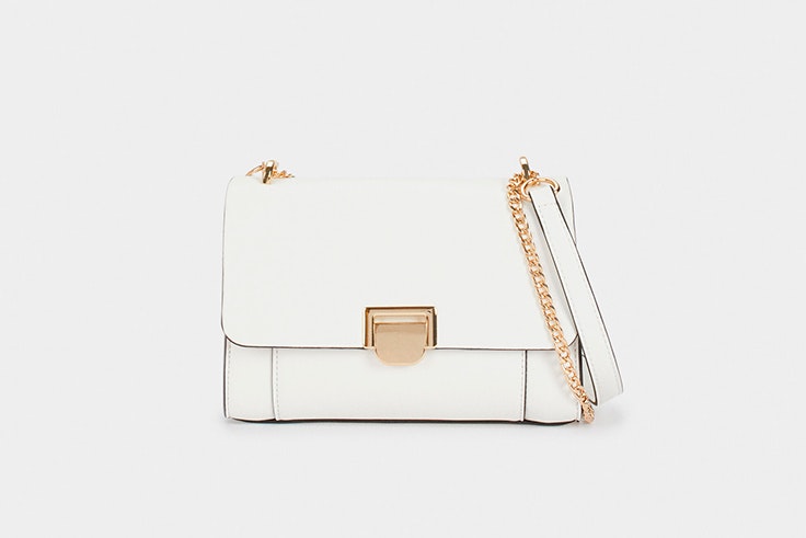 Bolso en color blanco de Parfois