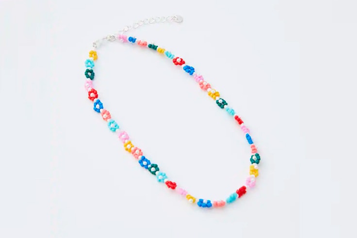 Prendas y accesorios del verano 2020: collar de cuentas