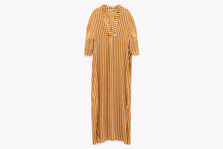 Vestido estilo caftán de rayas de Zara