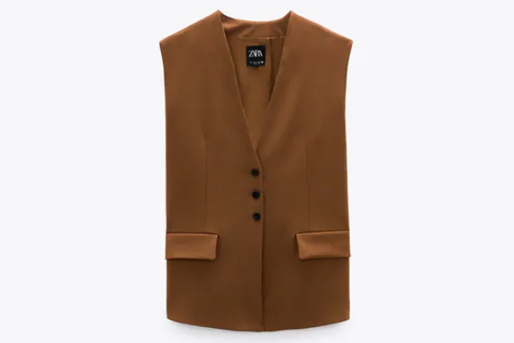 Chaleco marrón de Zara nueva colección otoño invierno 2020