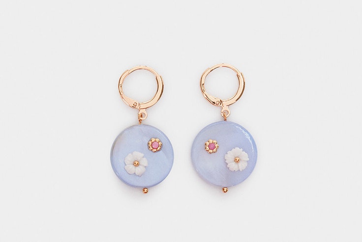 Pendientes de aro con flores de Parfois