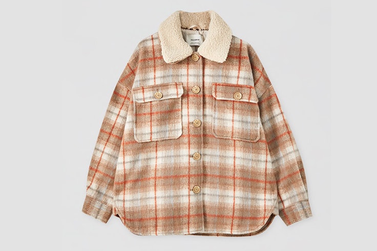 Sobrecamisa de cuadros de Pull & Bear Carlota Weber