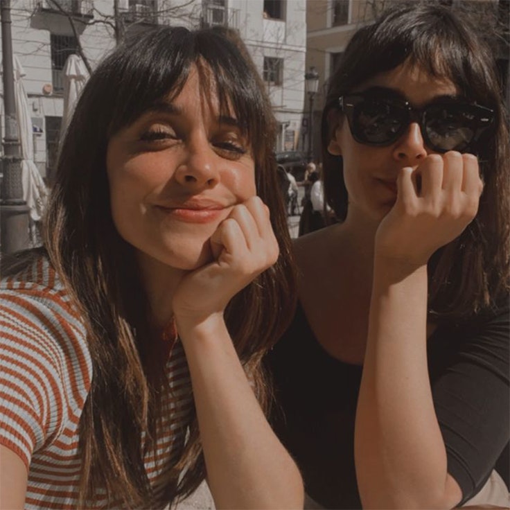 @macarenagarciaoficial y @belen_cue