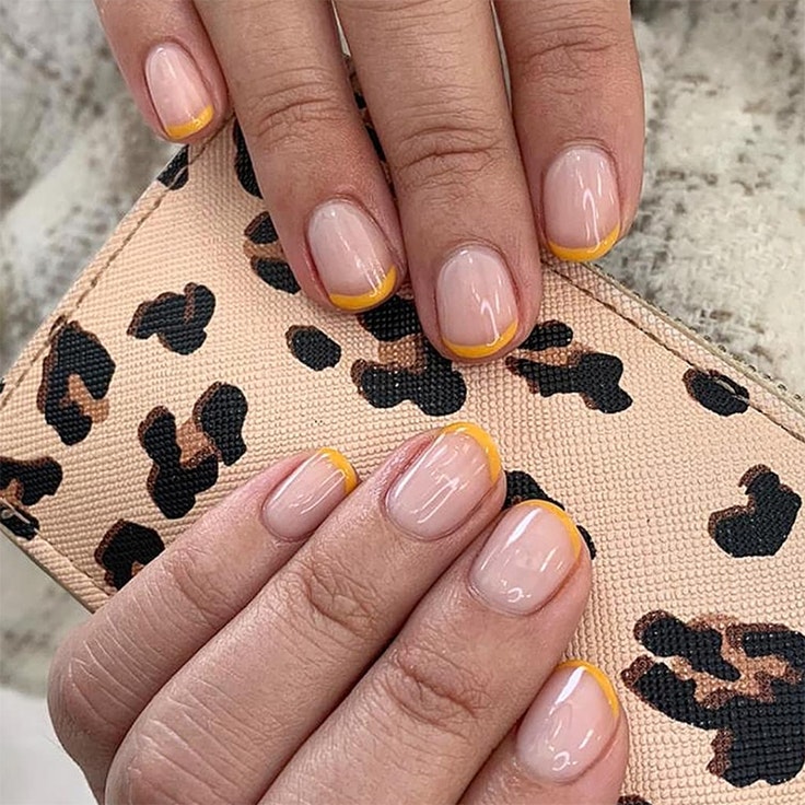 Tendencias de uñas nail art manicura francesa