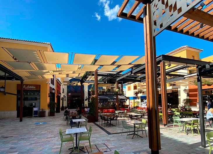 Comer en Plaza Mayor zona de restaurantes patio gourmet