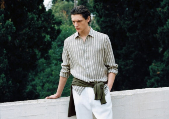 Camisa de rayas de lino, Massimo Dutti.