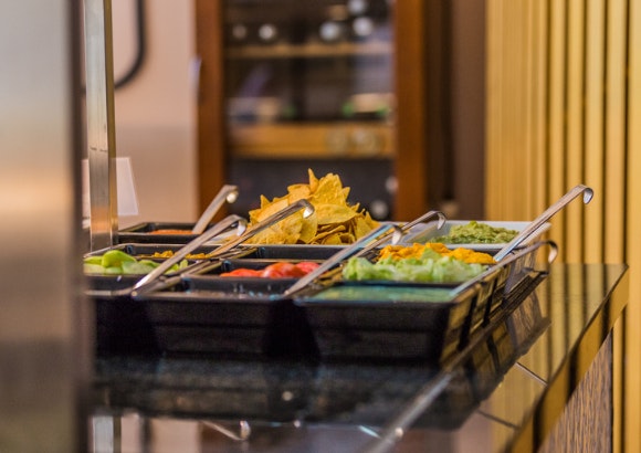 Buffet Amigos Grill.