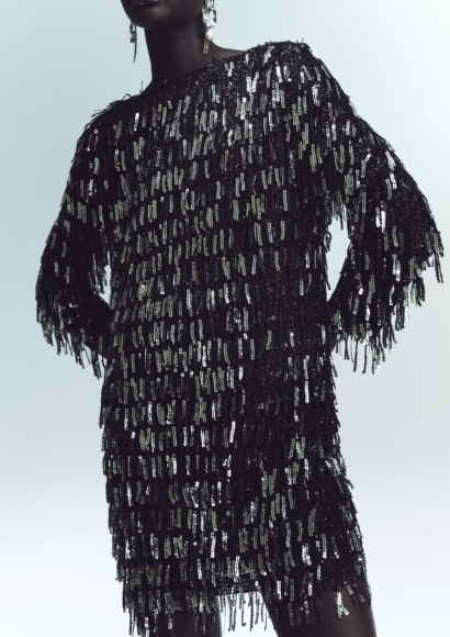 Vestido mini lentejuelas Zara (39,95€)