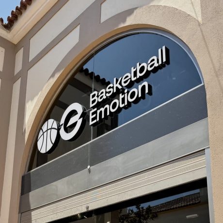 Basketball Emotion en Plaza Mayor: Donde el baloncesto se vive en cada rincón
